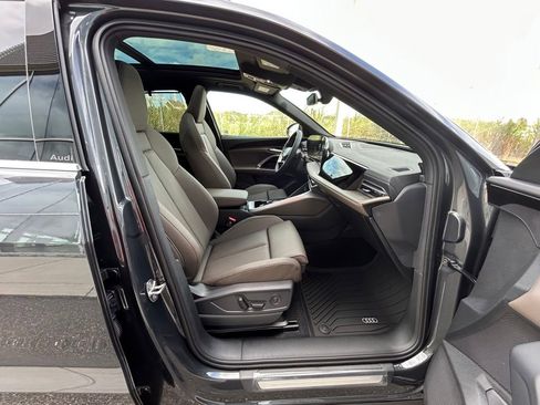 New 2025 Audi Q5 Premium Plus image 39