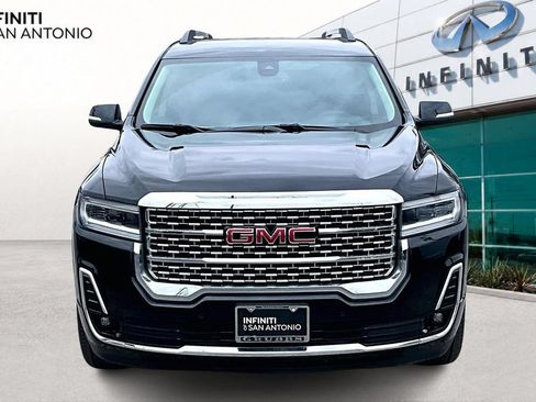 Used 2023 GMC Acadia Denali FWD image 4