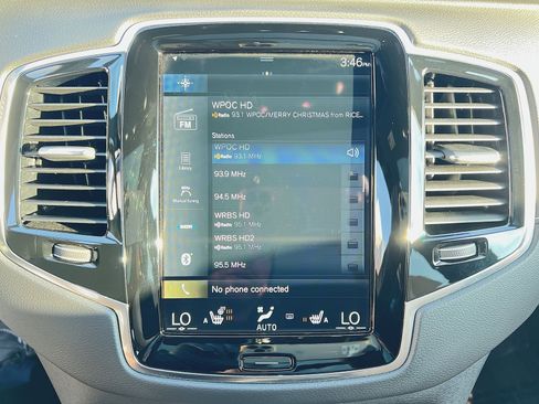 Used 2022 Volvo XC90 T6 Inscription w/ Advanced Package image 18