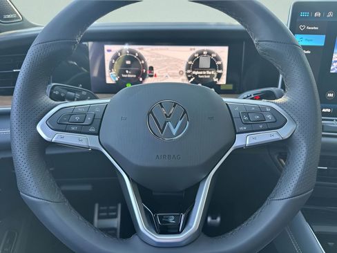 New 2026 Volkswagen Tiguan SEL R-Line image 14