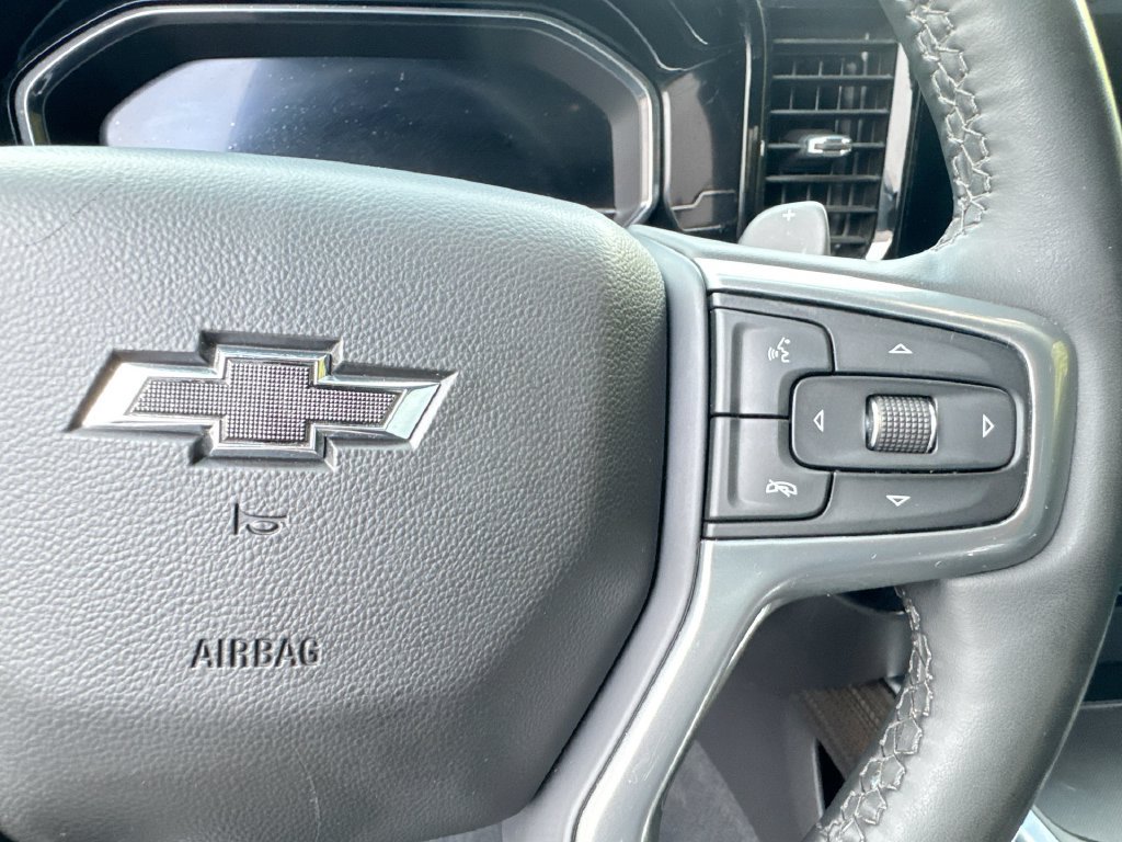 Used 2024 Chevrolet Silverado 1500 LT Trail Boss w/ LT Trail Boss Premium Package AWD/4WD image 18