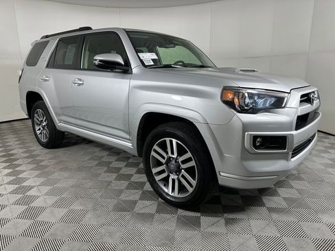 Used 2023 Toyota 4Runner TRD Sport w/ Technology Package image 6