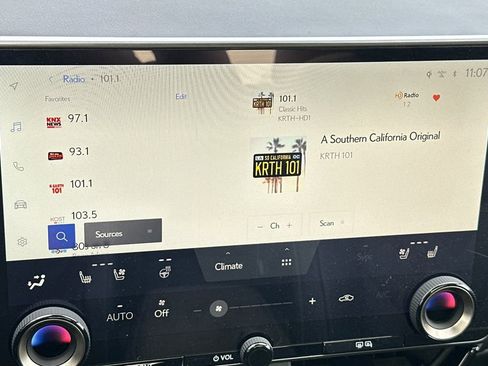 Used 2025 Lexus NX 350 AWD w/ Luxury Package image 18