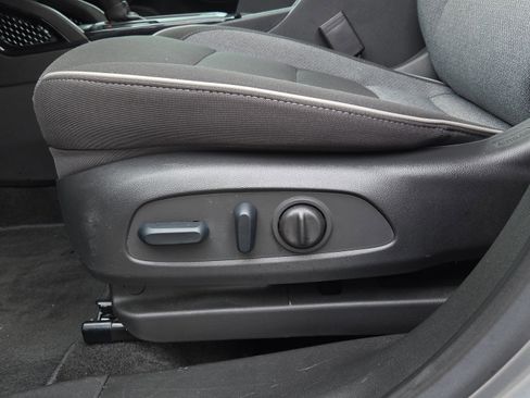 Used 2023 Chevrolet TrailBlazer LT image 20