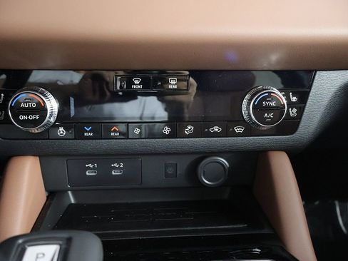 New 2025 Mitsubishi Outlander SEL image 54