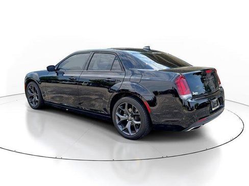 Used 2023 Chrysler 300 Touring w/ Sport Appearance Package image 3