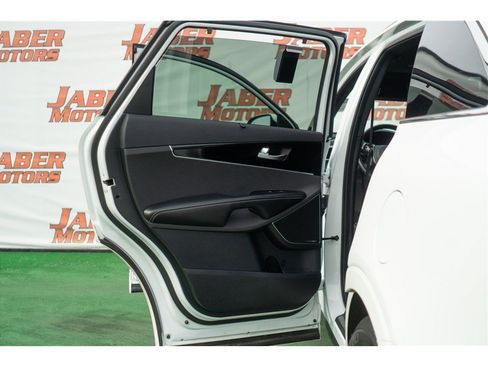 Used 2019 Kia Sorento SX FWD image 37