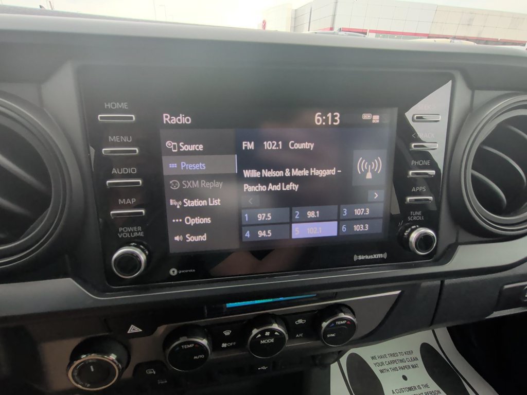 Used 2022 Toyota Tacoma SR AWD/4WD image 23