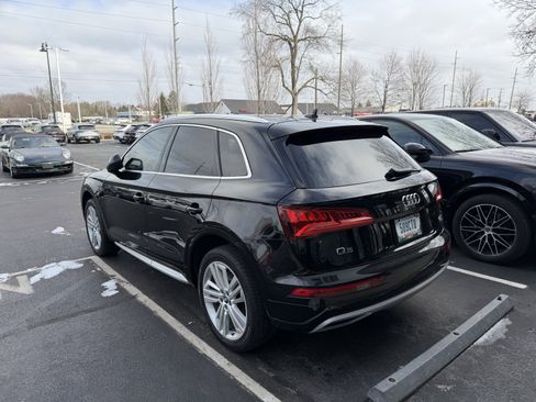 Used 2018 Audi Q5 2.0T Premium Plus w/ Premium Plus Package image 4