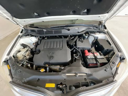 Used 2015 Toyota Venza Limited image 26