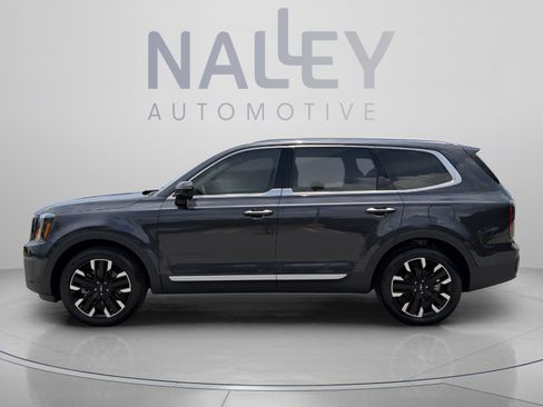 Used 2025 Kia Telluride SX w/ SX Captain's Chair Package FWD image 2