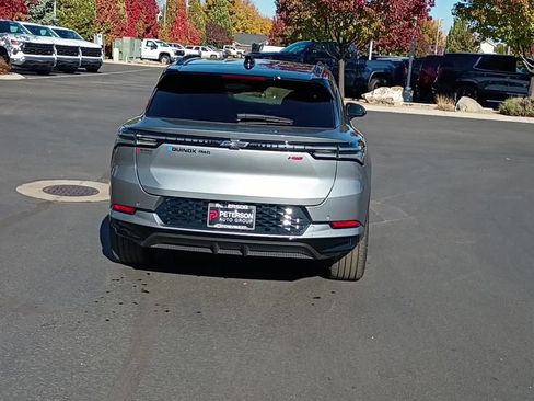 New 2026 Chevrolet Equinox EV RS image 8