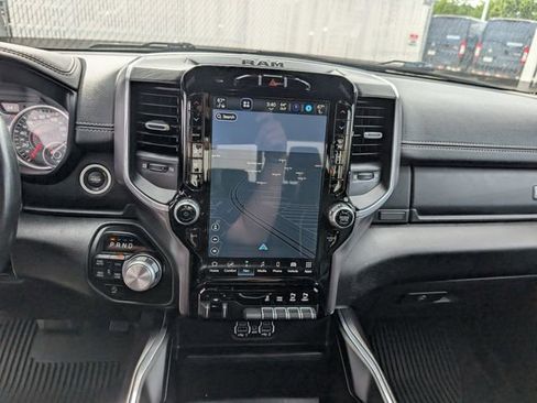 Used 2023 RAM 1500 Laramie AWD/4WD image 3