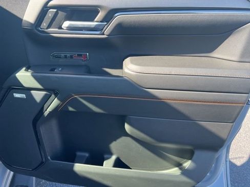 Used 2024 GMC Sierra 1500 AT4 w/ Technology Package image 24