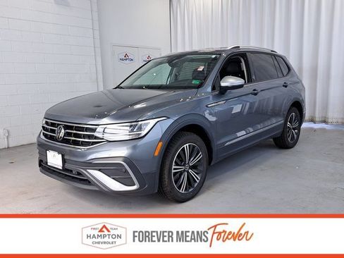 Used 2024 Volkswagen Tiguan Wolfsburg Edition AWD/4WD image 1
