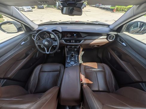 Used 2019 Alfa Romeo Stelvio w/ Nero Edizione RWD image 12