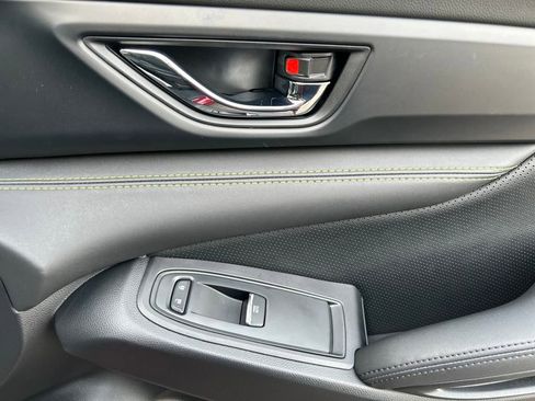 Used 2025 Subaru Ascent Bronze Edition image 30