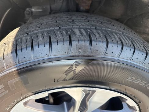 Used 2017 Honda CR-V LX image 21