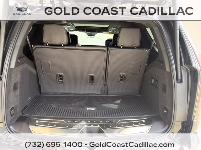Certified 2026 Cadillac Escalade V w/ LPO, ONYX Package AWD/4WD image 16