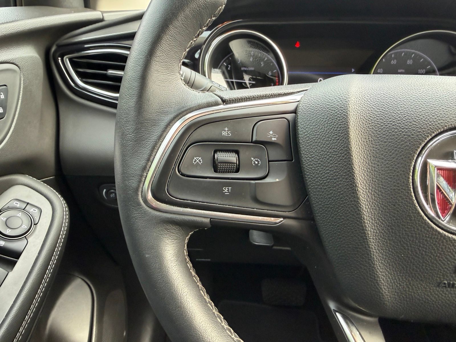 Used 2023 Buick Encore GX Select FWD image 14