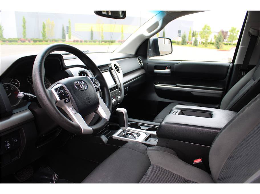 Used 2014 Toyota Tundra SR5 w/ SR5 Upgrade Package AWD/4WD image 8
