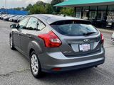 Used 2012 Ford Focus SE image 4
