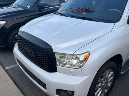 Used 2008 Toyota Sequoia Platinum RWD image 14