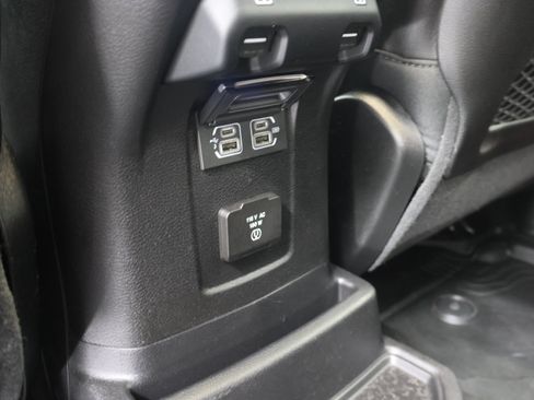 Used 2020 Jeep Wrangler Unlimited Rubicon w/ Quick Order Package 28Y Recon AWD/4WD image 36