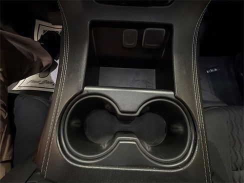 Used 2019 GMC Yukon SLE w/ SLE Value Package image 21