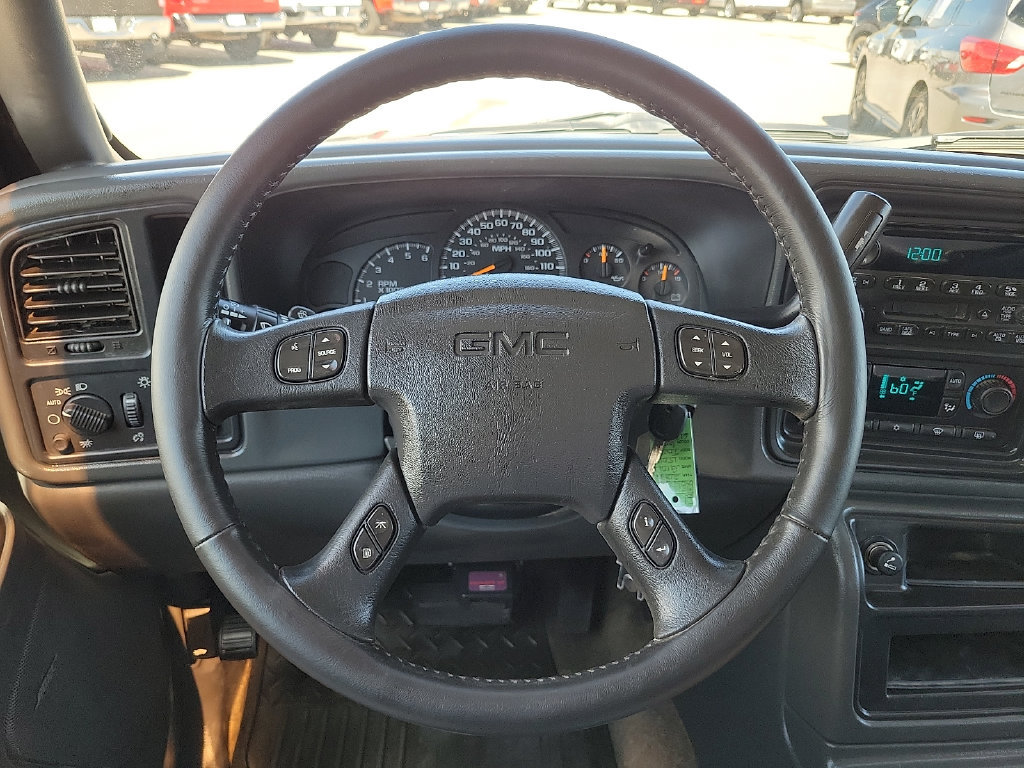 Used 2006 GMC Sierra 1500 SLE w/ Onstar Plus Package RWD image 28