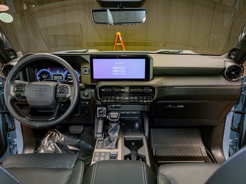 Used 2025 Toyota Land Cruiser w/ Premium Package image 15