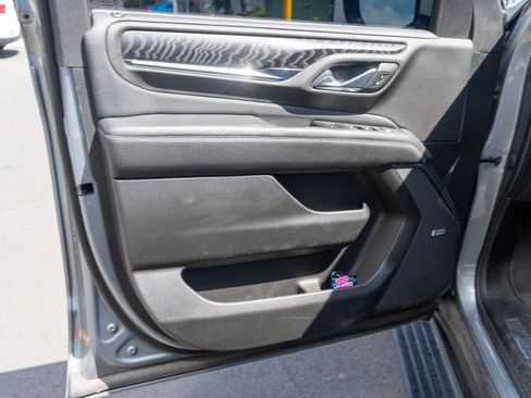 Certified 2023 GMC Yukon XL Denali w/ LPO, Floor Liner Package AWD/4WD image 28