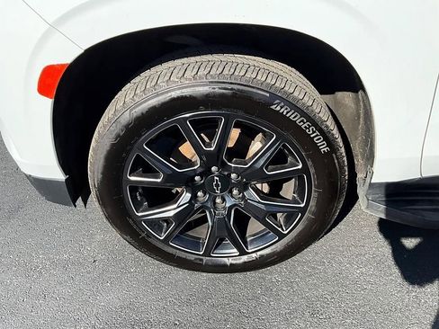 Used 2023 Chevrolet Tahoe High Country AWD/4WD image 11