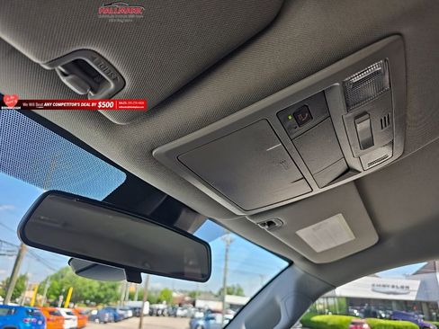 Used 2022 Toyota Tacoma SR RWD image 17