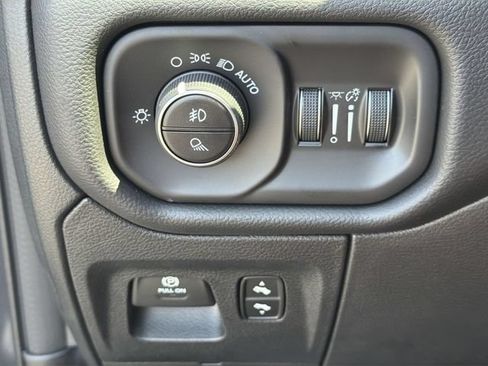 New 2026 RAM 1500 Big Horn AWD/4WD image 26