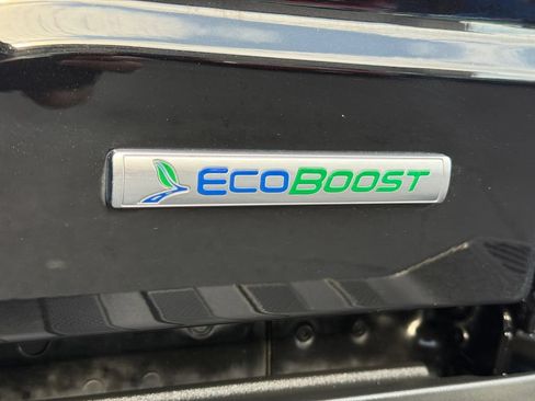 Used 2022 Ford F150 Platinum w/ Equipment Group 701A High AWD/4WD image 11