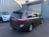 Used 2015 Toyota Sienna LE image 5