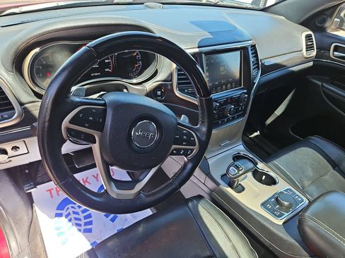 Used 2015 Jeep Grand Cherokee Overland w/ Advanced Technology Group AWD/4WD image 13