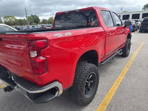 Used 2022 Chevrolet Silverado 1500 LT image 4