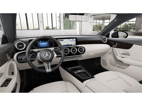 New 2026 Mercedes-Benz CLA 250 4MATIC image 3