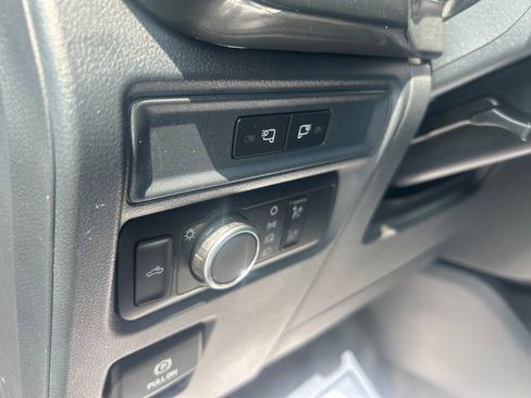 Used 2022 Ford F150 XL w/ STX Appearance Package image 38