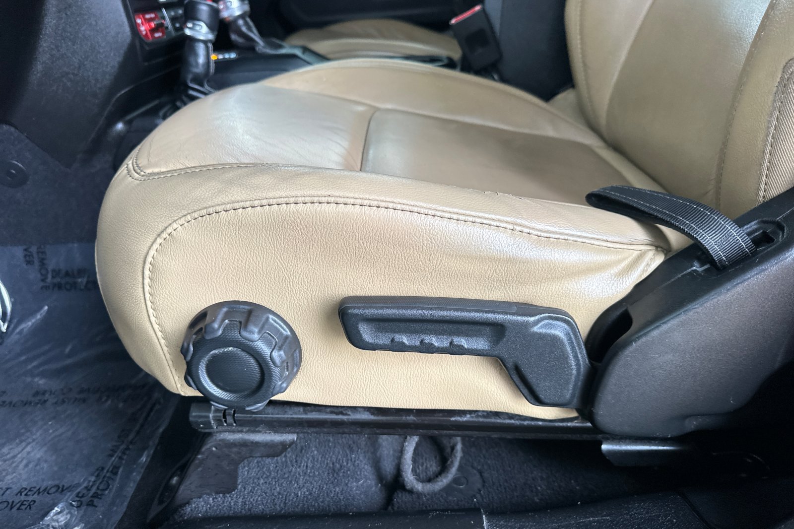 Used 2018 Jeep Wrangler Unlimited Rubicon AWD/4WD image 13