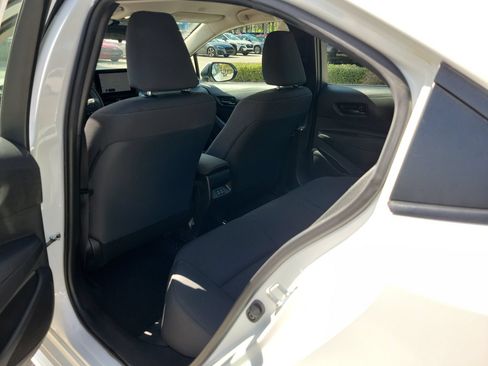 Used 2024 Toyota Corolla LE FWD image 9