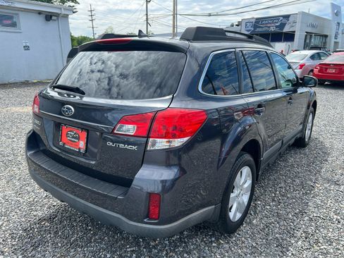 Used 2011 Subaru Outback 2.5i Limited w/ PWR Moonroof Pkg AWD/4WD image 6