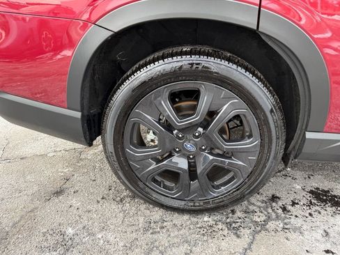 Used 2025 Subaru Ascent Onyx Edition image 12