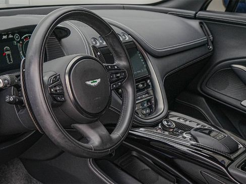 Used 2023 Aston Martin DBX 707 image 18