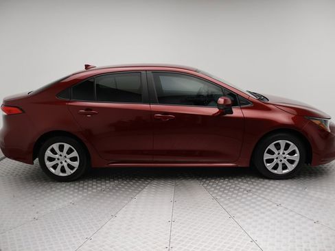 Used 2024 Toyota Corolla LE FWD image 7