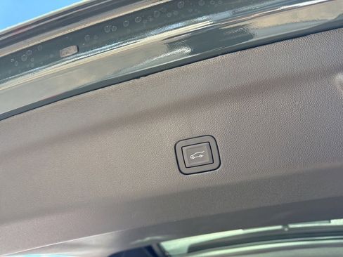 Used 2026 GMC Yukon AT4 Ultimate image 19