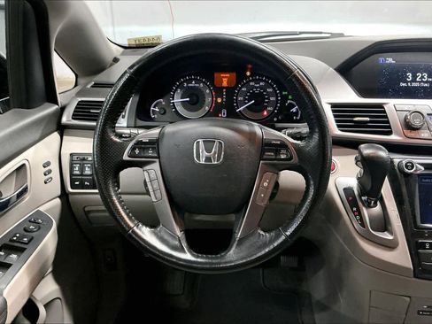 Used 2014 Honda Odyssey Touring image 8