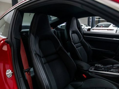 Used 2025 Porsche 911 Carrera image 31